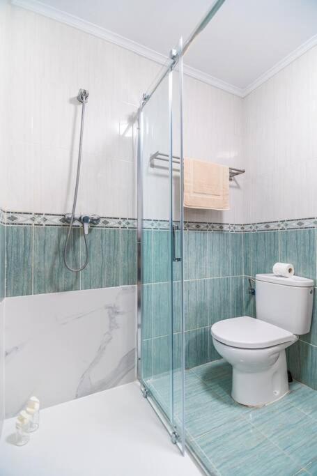 Piso De Diseno En El Casco Antiguo Apartment กาสโตร-อูร์เดียเลส ภายนอก รูปภาพ